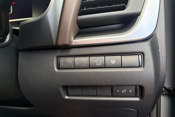 2025 Nissan QASHQAI Ti J12