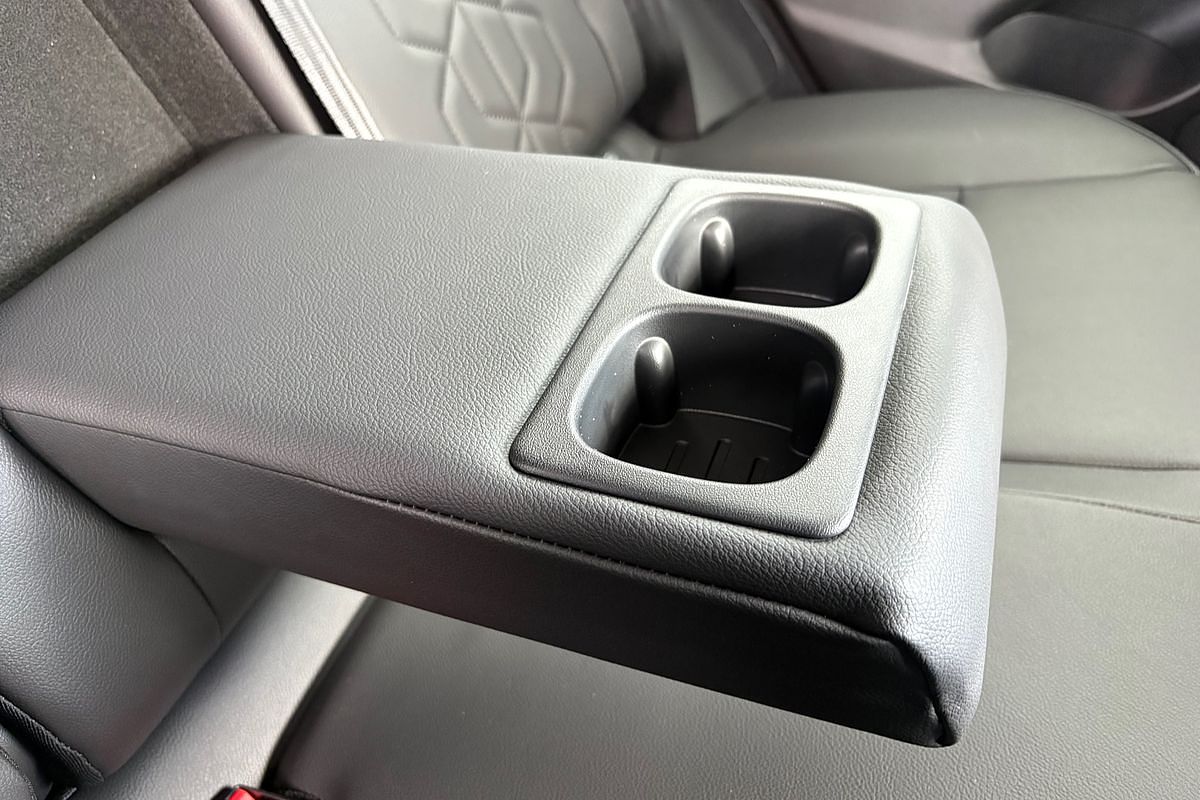 2025 Nissan QASHQAI Ti J12