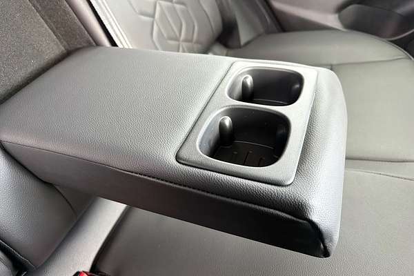 2025 Nissan QASHQAI Ti J12