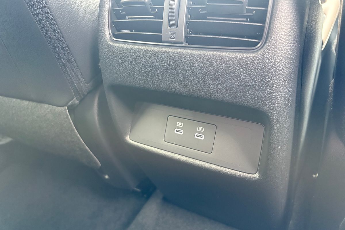 2025 Nissan QASHQAI Ti J12