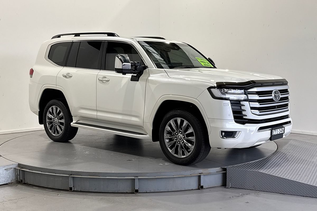 2022 Toyota Landcruiser Sahara ZX FJA300R