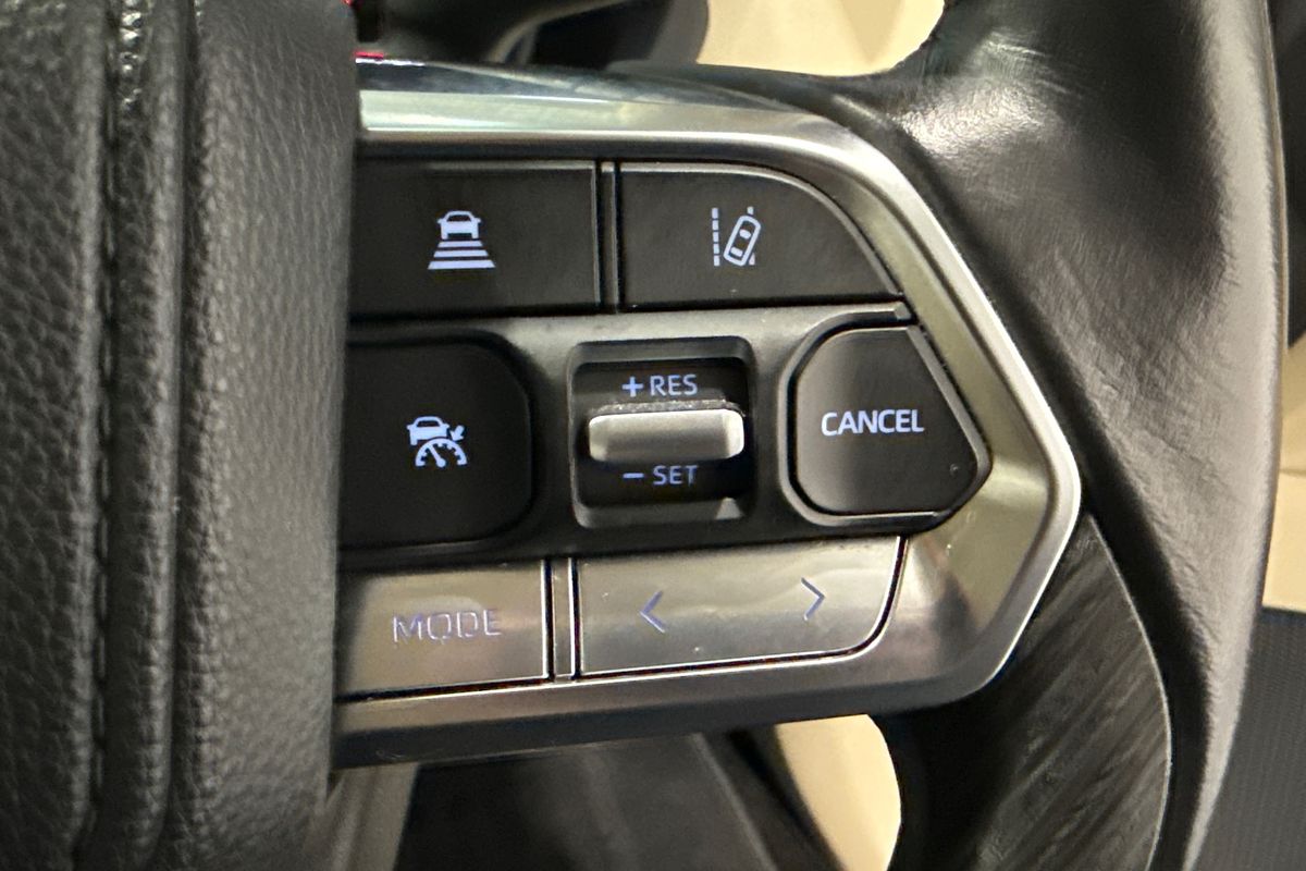 2022 Toyota Landcruiser Sahara ZX FJA300R