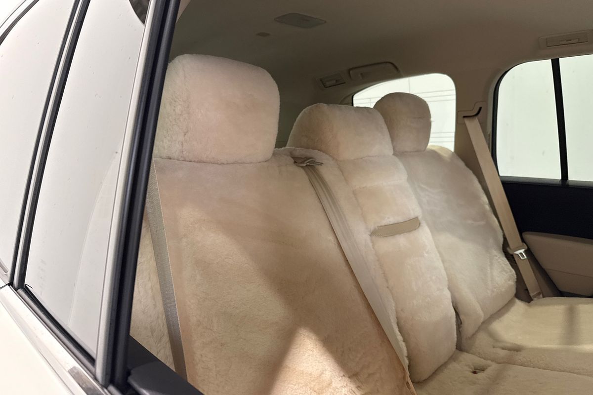 2022 Toyota Landcruiser Sahara ZX FJA300R