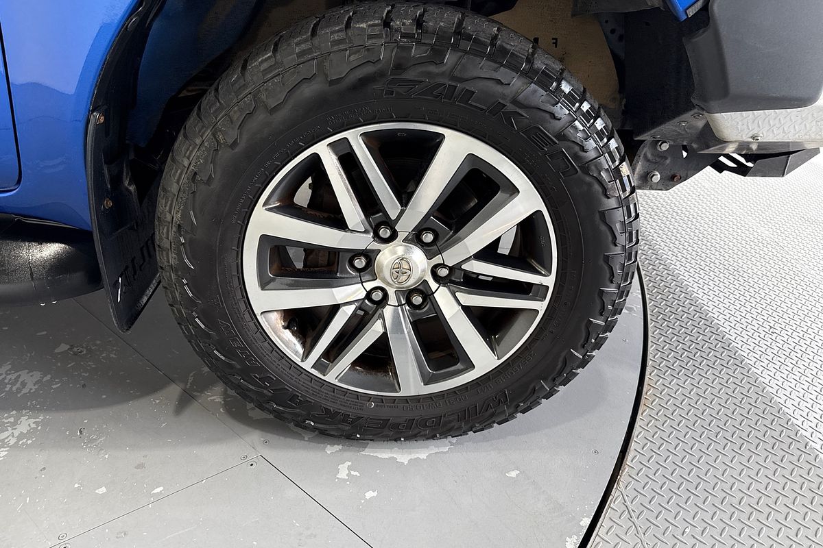 2017 Toyota Hilux SR5 GUN126R 4X4