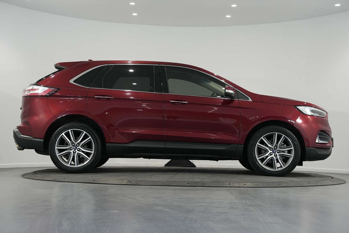 2018 Ford Endura Titanium CA