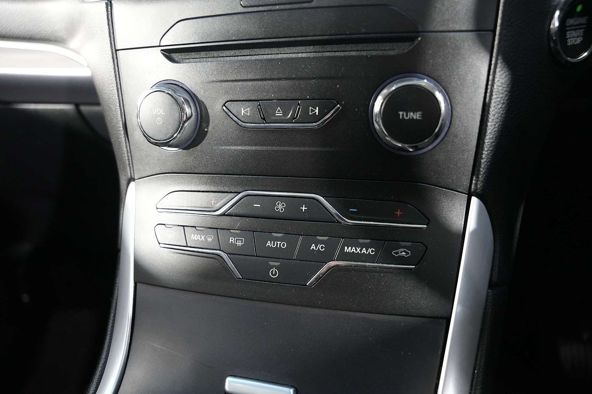 2018 Ford Endura Titanium CA