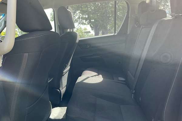 2019 Toyota Hilux SR GUN126R 4X4