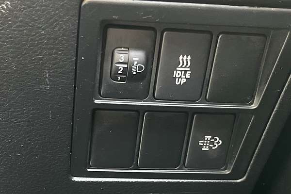 2019 Toyota Hilux SR GUN126R 4X4