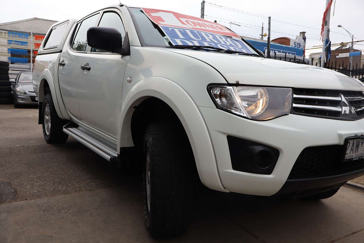 2015 Mitsubishi Triton GLX MN 4X4