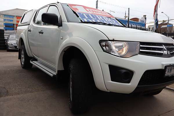 2015 Mitsubishi Triton GLX MN 4X4