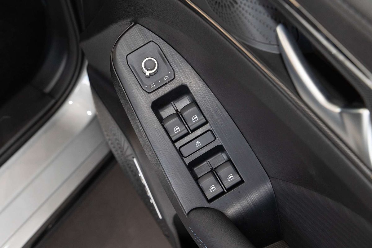 2025 GWM Haval Jolion Premium Hybrid A02