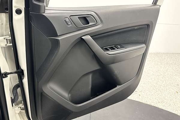 2021 Ford Everest Ambiente UA II 3.2L