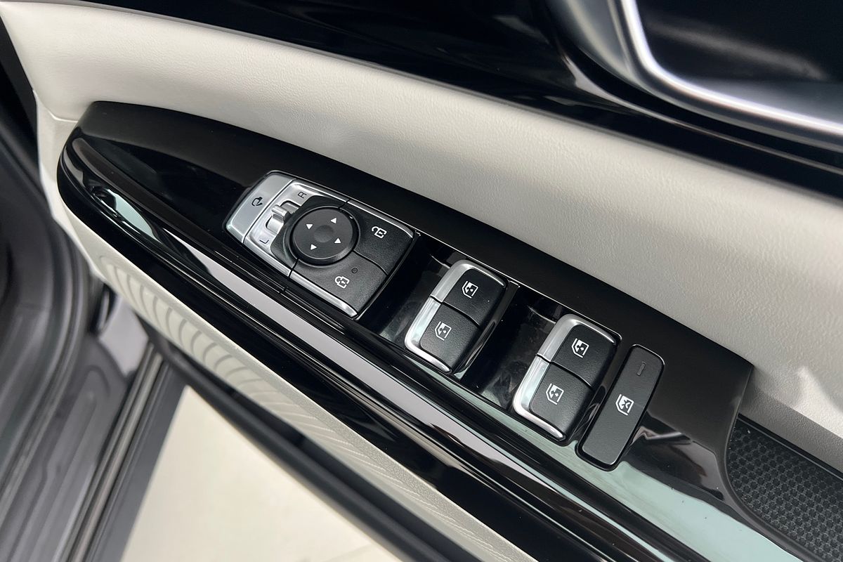 2023 Kia Carnival SLi KA4