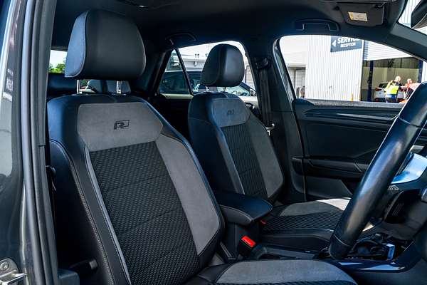 2018 Volkswagen T-Roc R-Line Tsi 4Motion 2