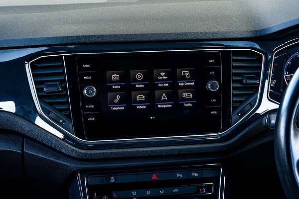 2018 Volkswagen T-Roc R-Line Tsi 4Motion 2