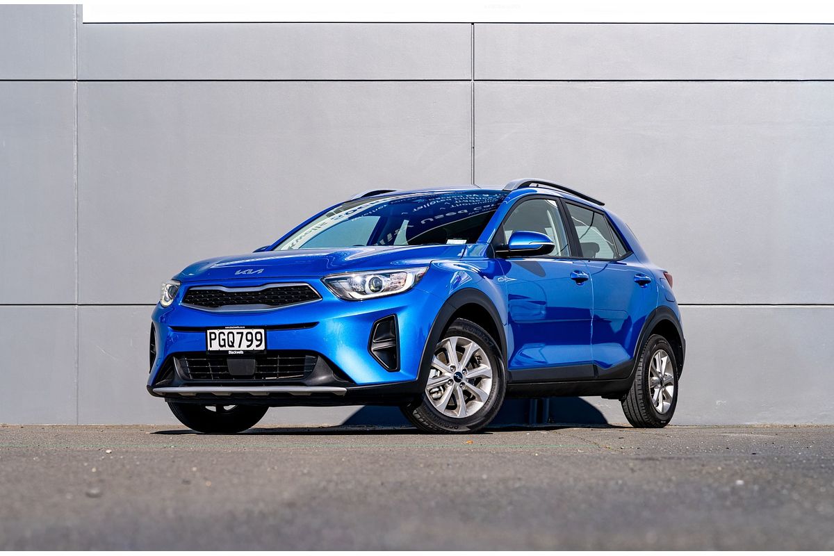 2022 Kia Stonic Lx 1.4P/6At
