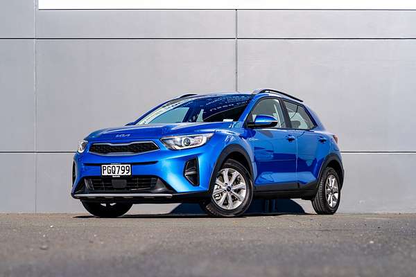 2022 Kia Stonic Lx 1.4P/6At