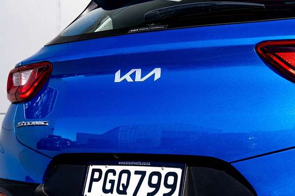 2022 Kia Stonic Lx 1.4P/6At
