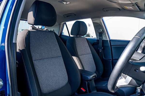 2022 Kia Stonic Lx 1.4P/6At