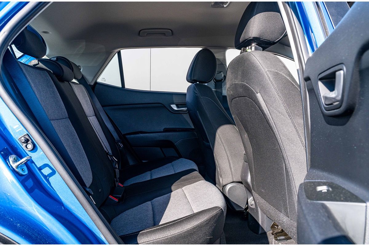 2022 Kia Stonic Lx 1.4P/6At