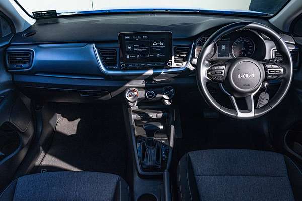 2022 Kia Stonic Lx 1.4P/6At