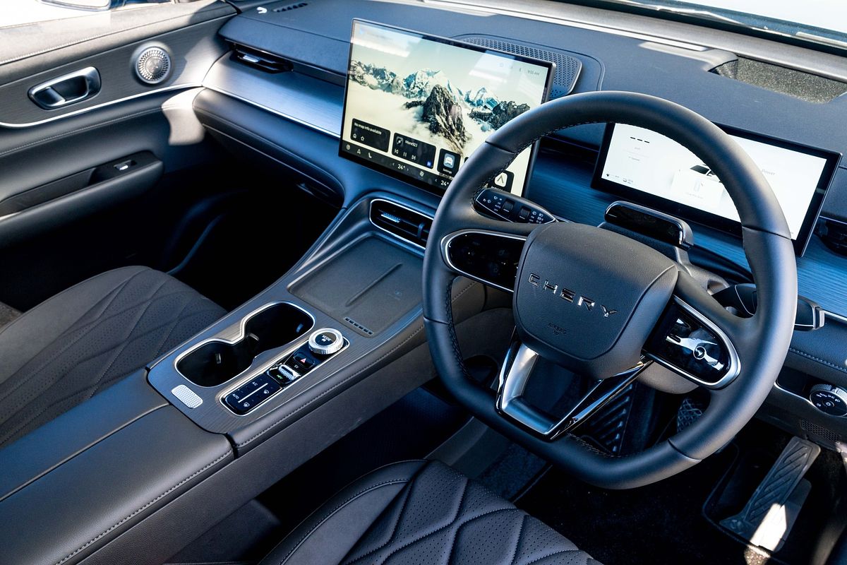 2025 Chery Tiggo 8 Ultimate Phev/Hd Csh