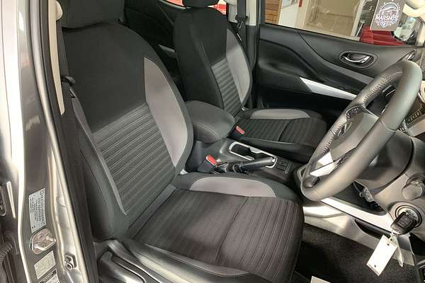 2023 Nissan Navara ST D23 4X4