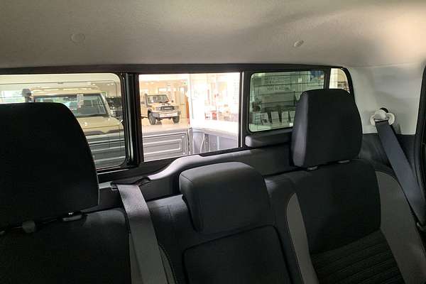 2023 Nissan Navara ST D23 4X4