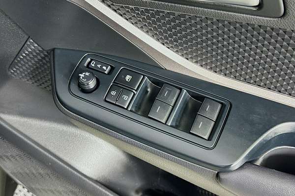 2023 Toyota C-HR GXL NGX10R