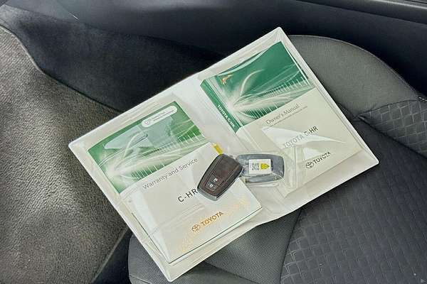 2023 Toyota C-HR GXL NGX10R