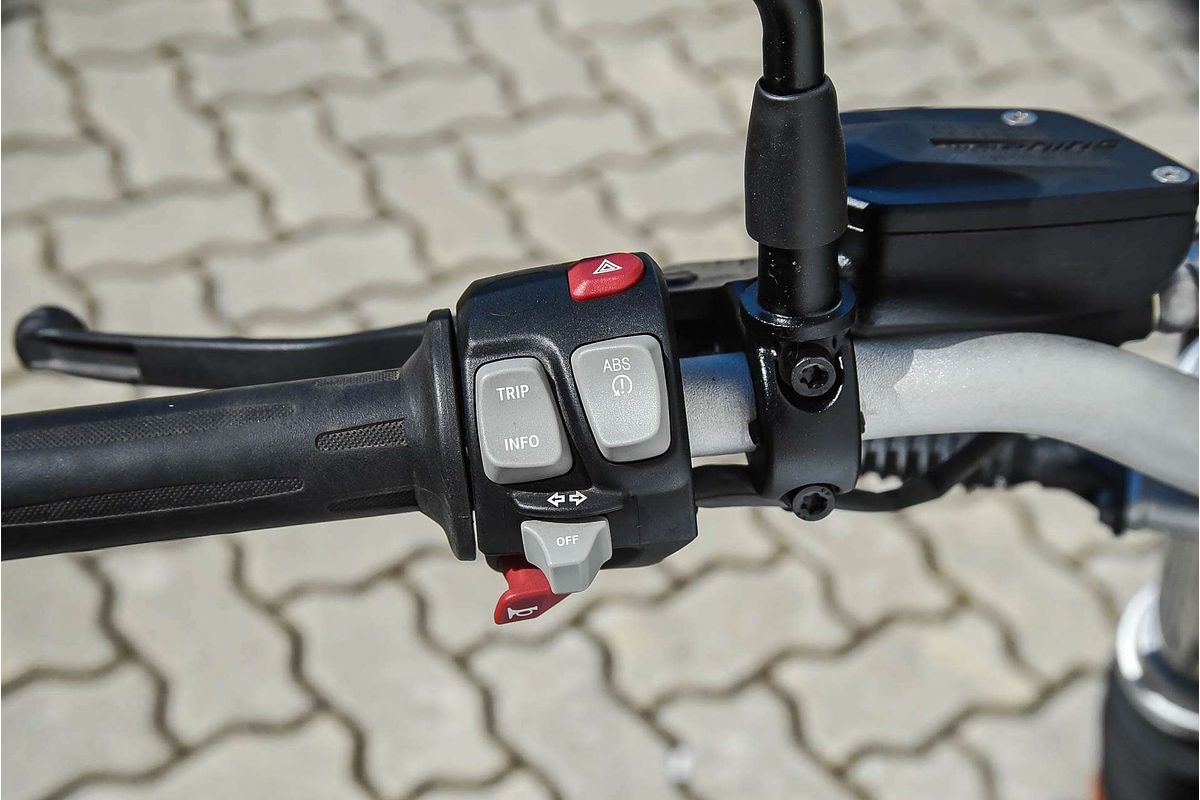 2017 BMC R nine T URBAN gs