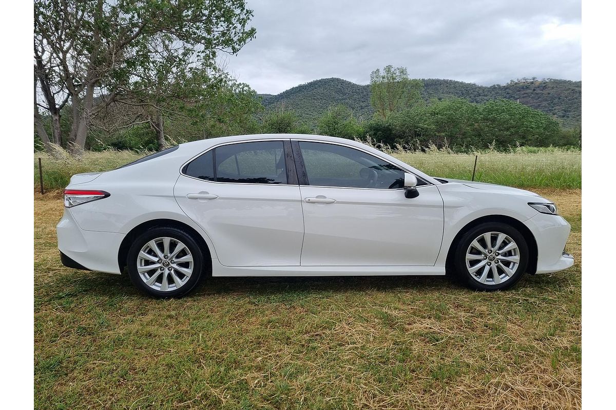 2020 Toyota Camry Ascent