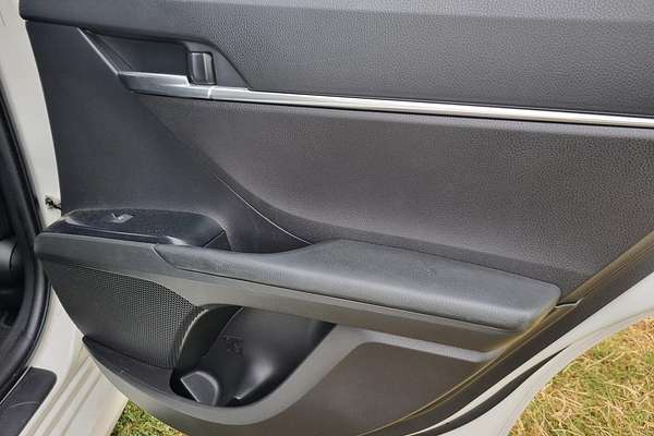 2020 Toyota Camry Ascent