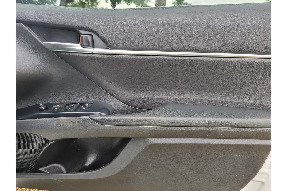 2020 Toyota Camry Ascent