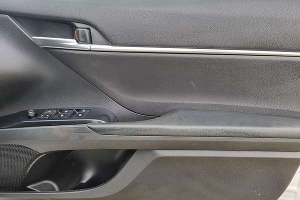 2020 Toyota Camry Ascent