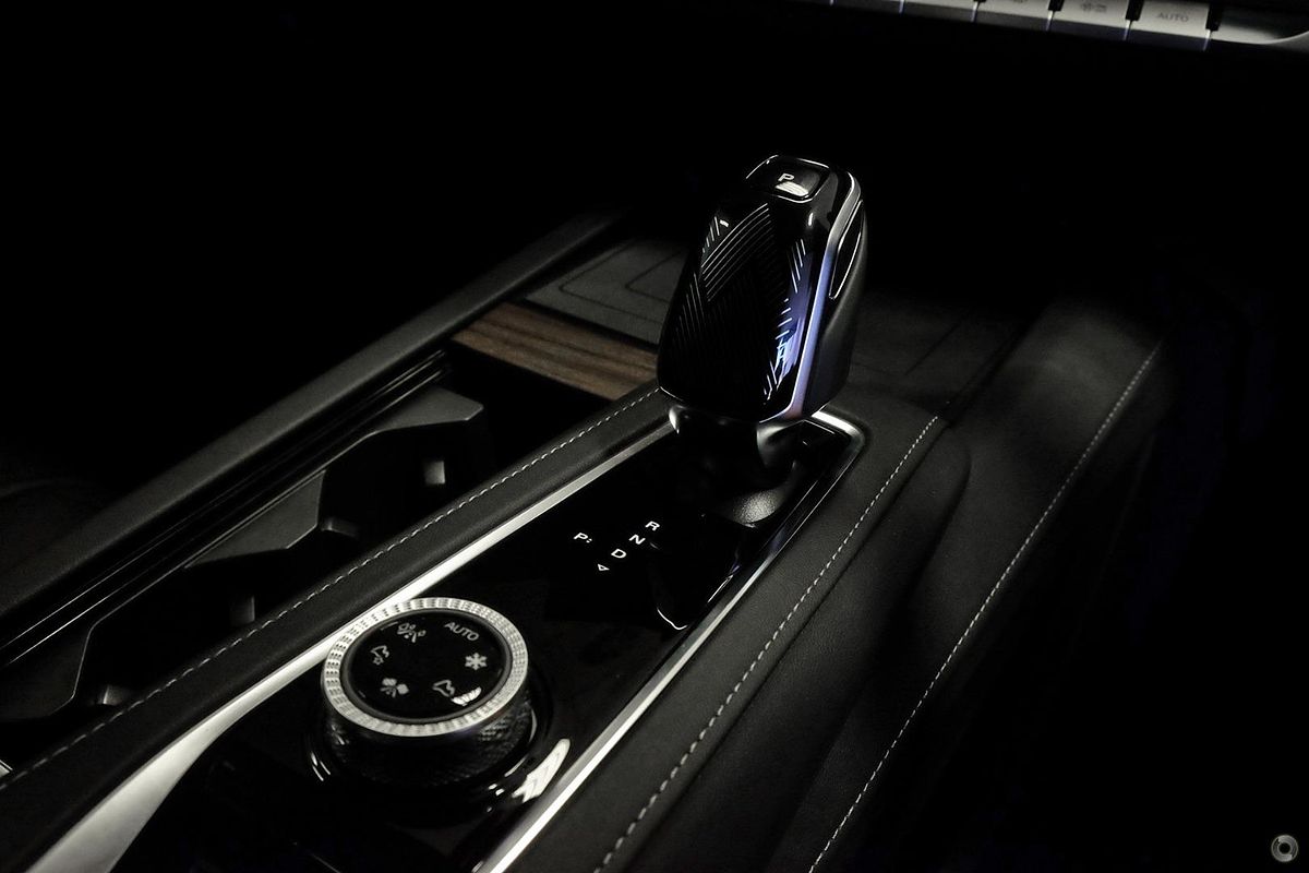 2025 MG QS Essence IS31