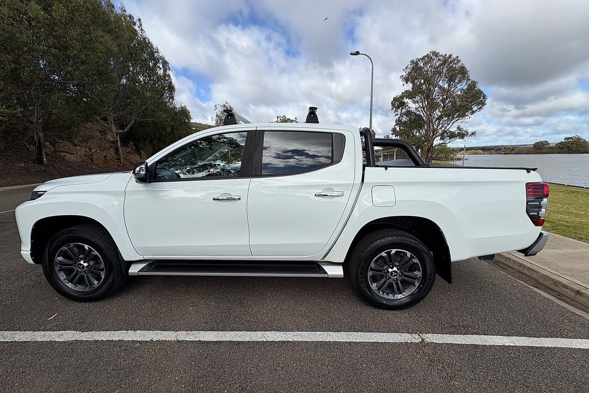 2019 Mitsubishi Triton GLS MR 4X4
