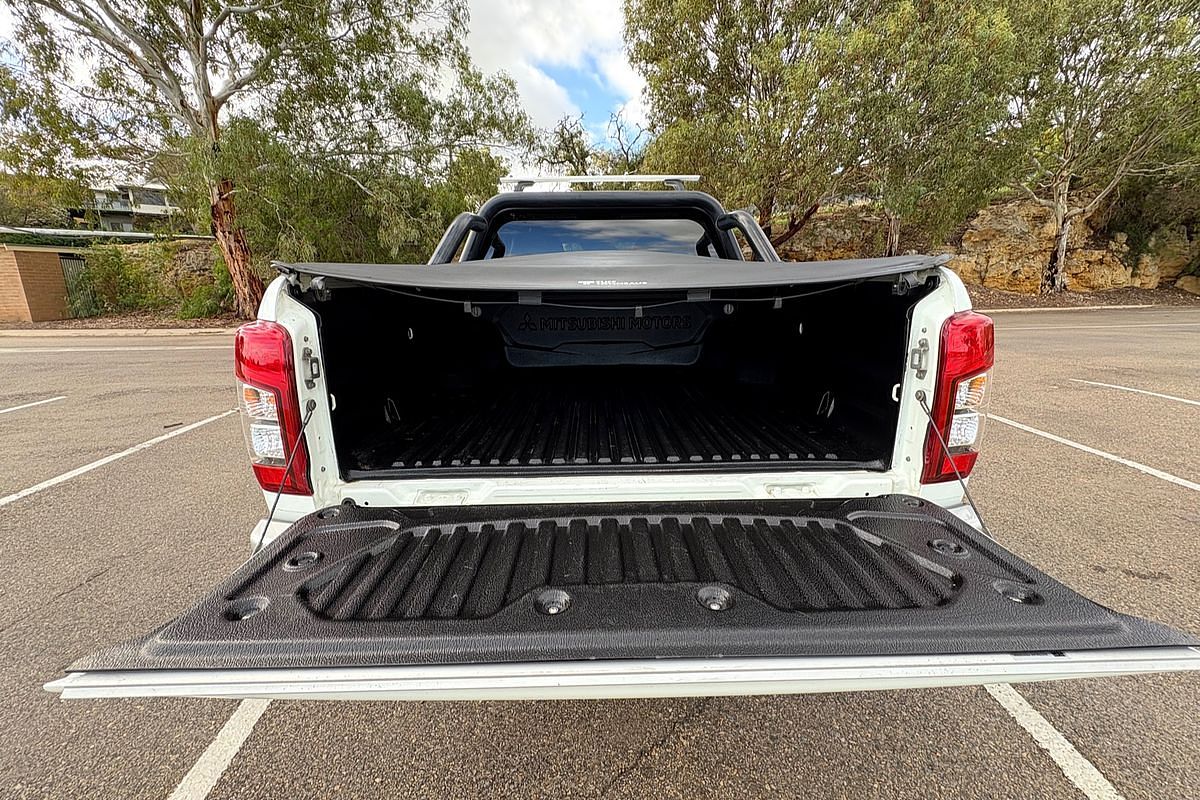 2019 Mitsubishi Triton GLS MR 4X4