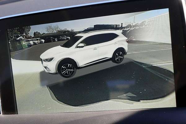 2023 MG HS Essence X SAS23