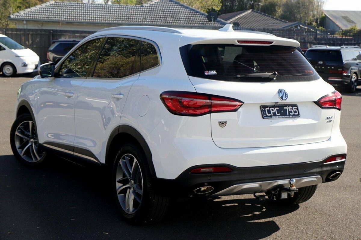 2023 MG HS Essence X SAS23