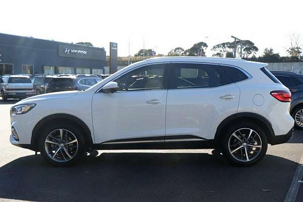 2023 MG HS Essence X SAS23