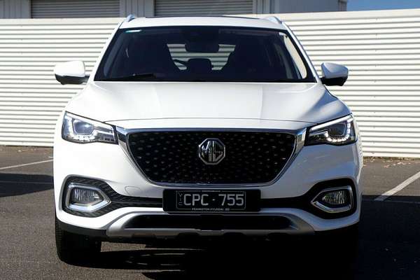 2023 MG HS Essence X SAS23