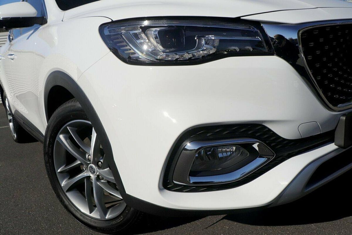 2023 MG HS Essence X SAS23