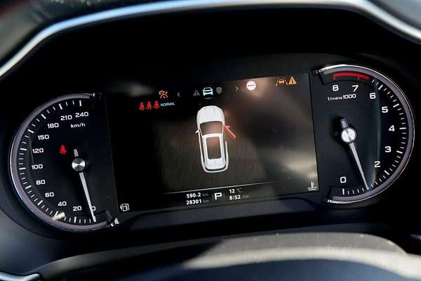 2023 MG HS Essence X SAS23