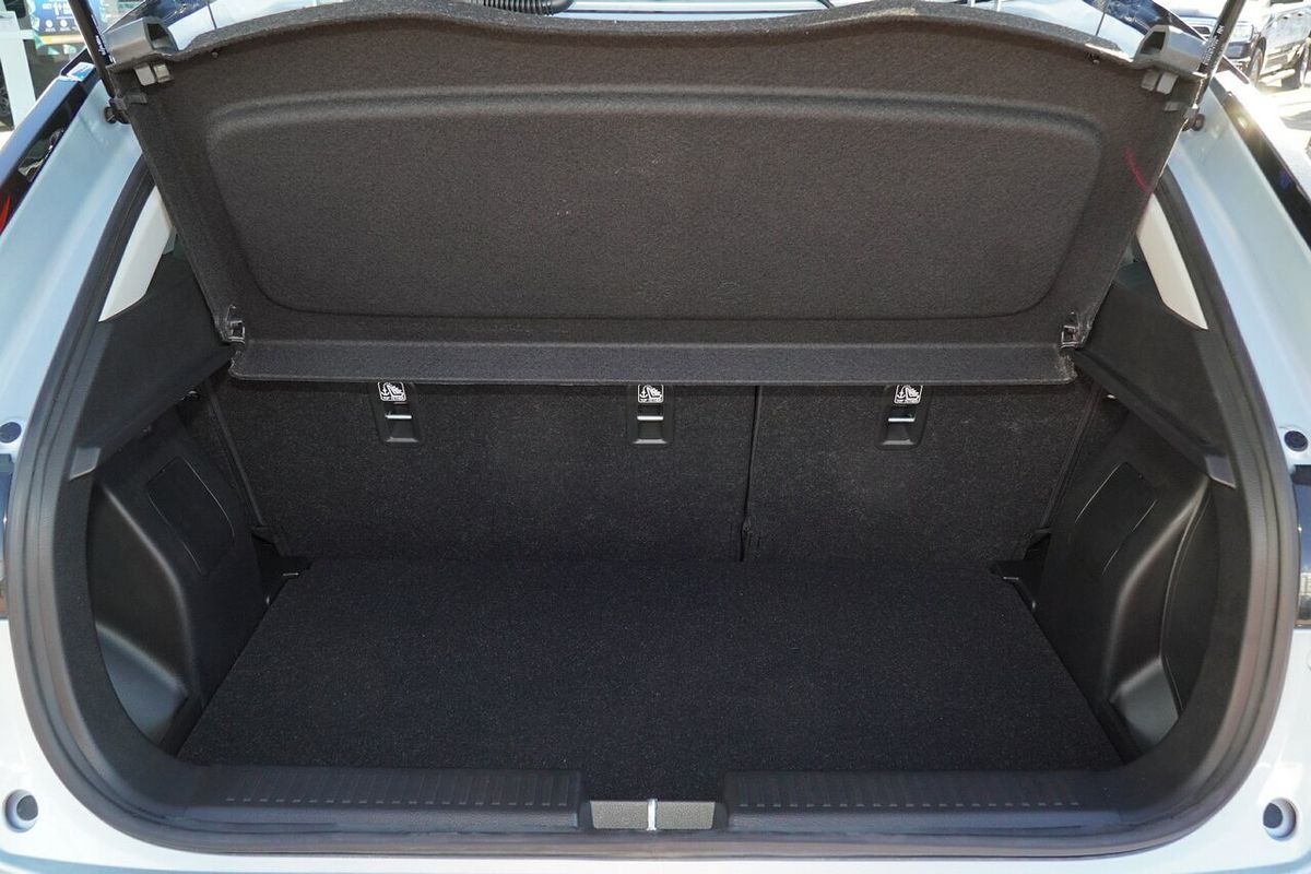 2025 Suzuki Fronx Hybrid KW