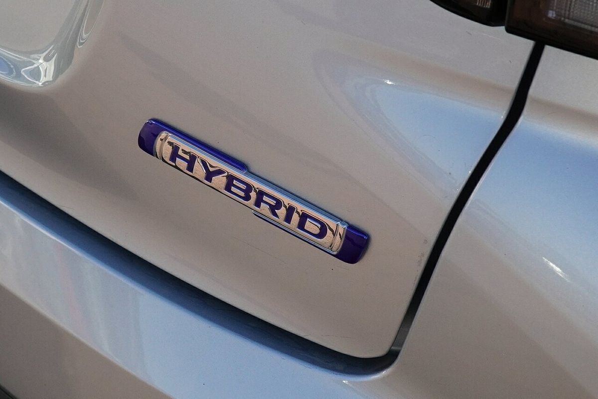 2025 Suzuki Fronx Hybrid KW