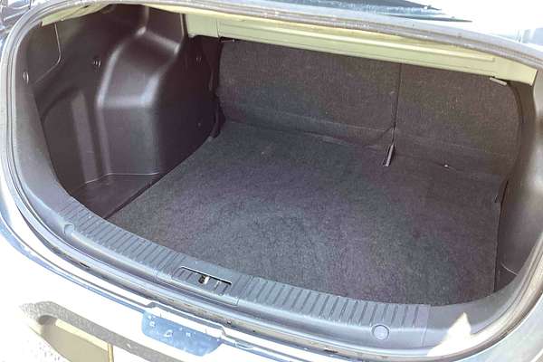 2010 Mazda 2 Maxx DE Series 1