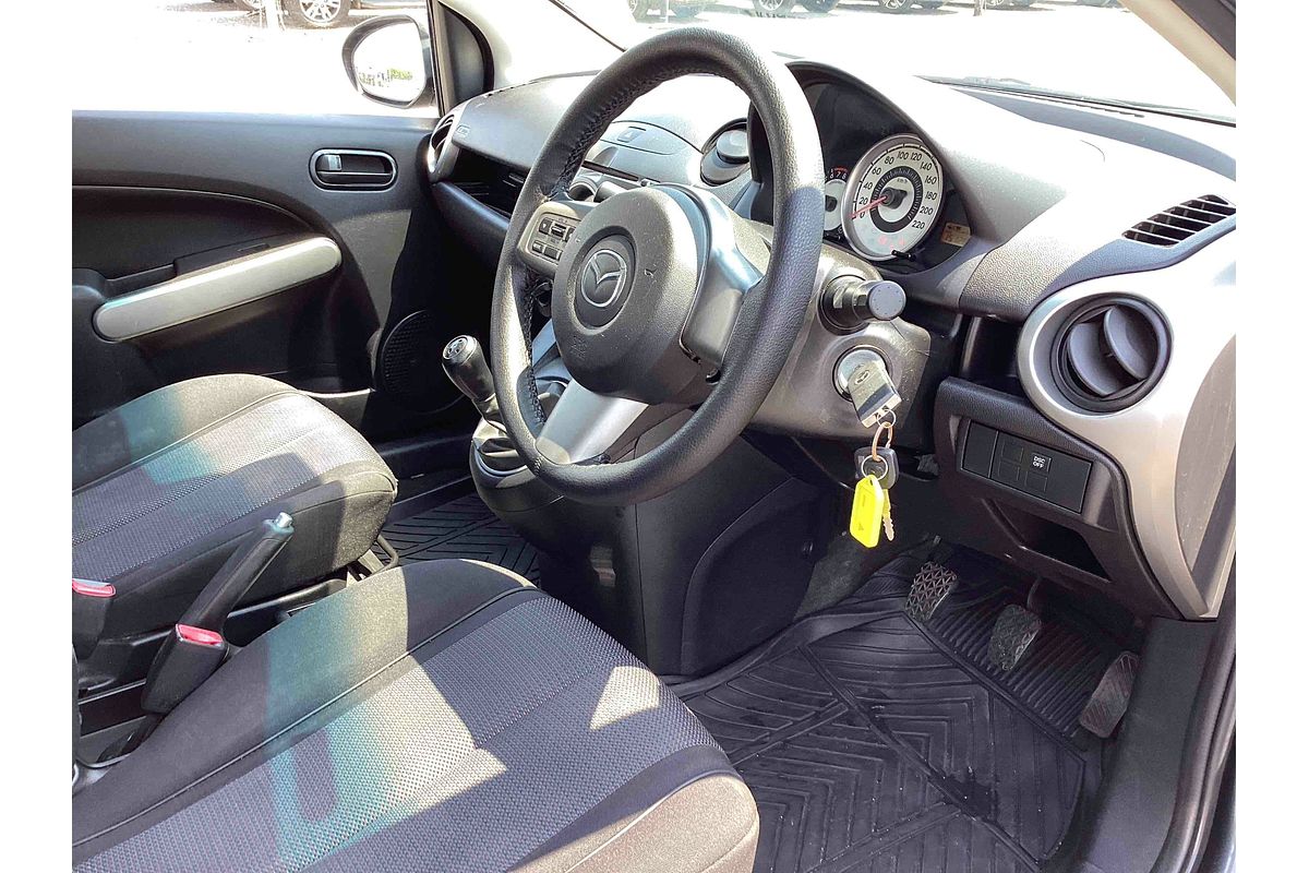 2010 Mazda 2 Maxx DE Series 1