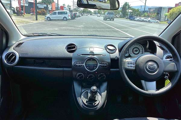 2010 Mazda 2 Maxx DE Series 1