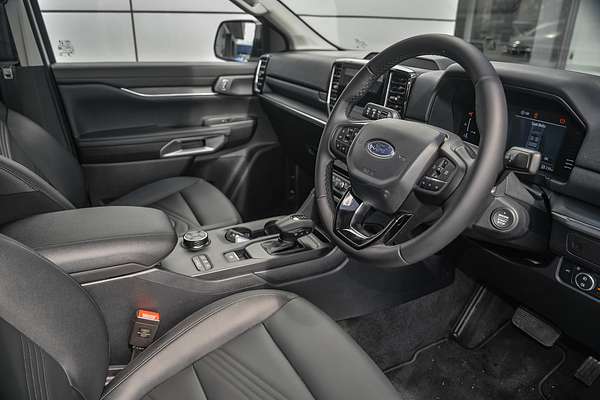 2025 Ford Everest Trend 2.0L